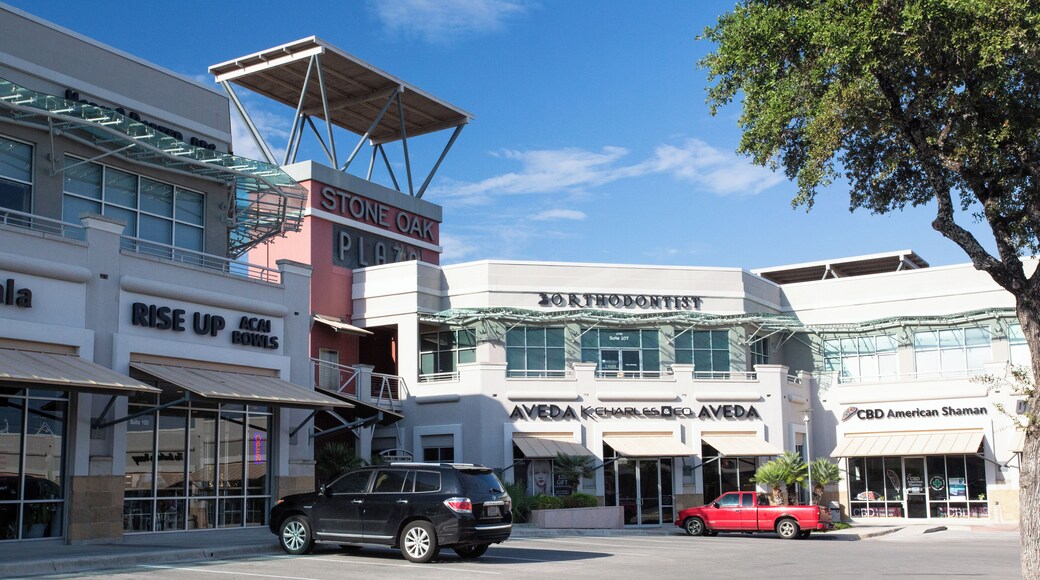 SanAntonio_StoneOak_6343068_01