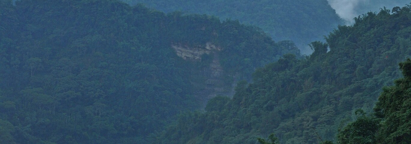 Mountain view from the smaller road to Alishan. Not the exact location but it should be close to it.