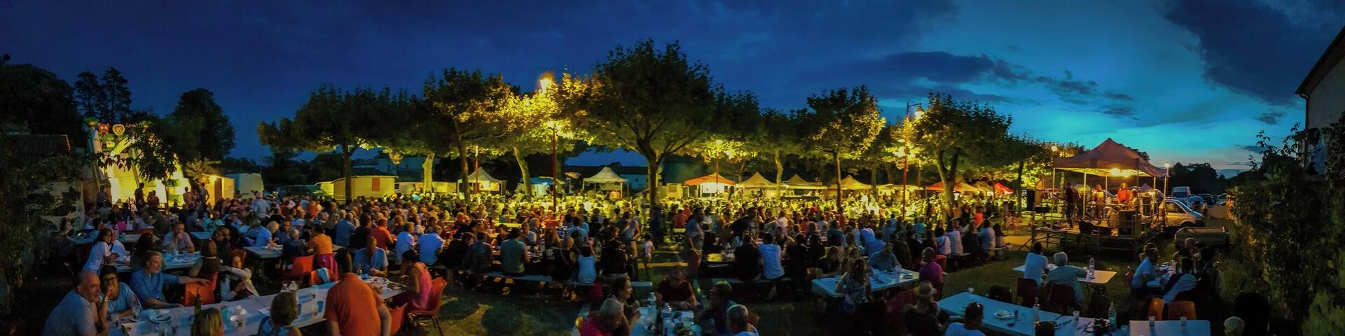 Night Market with music, good local produce to buy and great wine. Summer only. #Festival