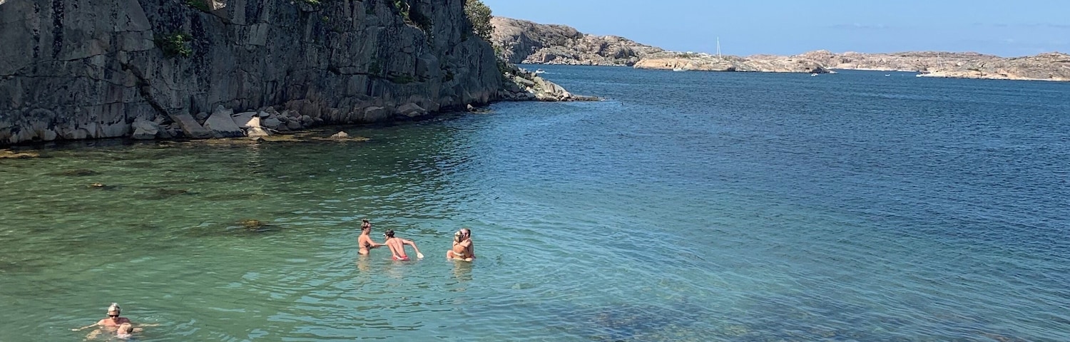 #nature #lifeAtExpedia
Trinsla is a pretty little island outside Fjällbacka on the Swedish westcoast. Last year there were a lot of dolphines spotted here. You can only reach the island by boat.