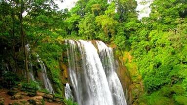 Pulhapanzak in the morning.