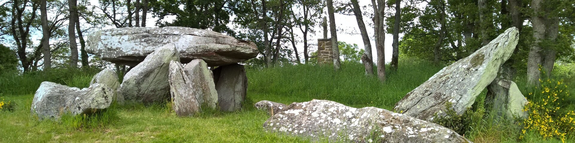 Dolmen de la Barbière, Fr-44-Crossac.