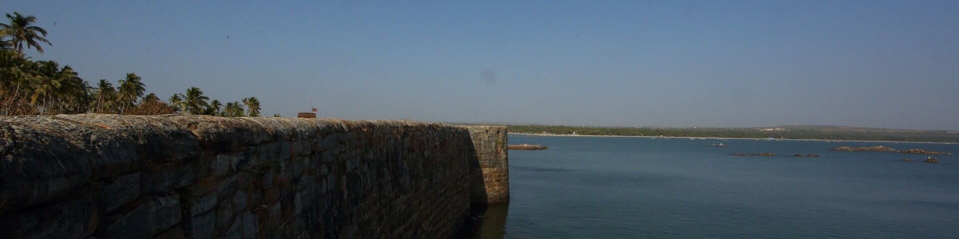 Sindurga (meaning Ocean Fort), was built in 1664 by the great 17th century Maratha King, Shivaji.
You will be awed at the the majestic fort and wonder how stupendous the task would have been in that era in the midst of the sea. Even today you can only access it during calm weather using boats.