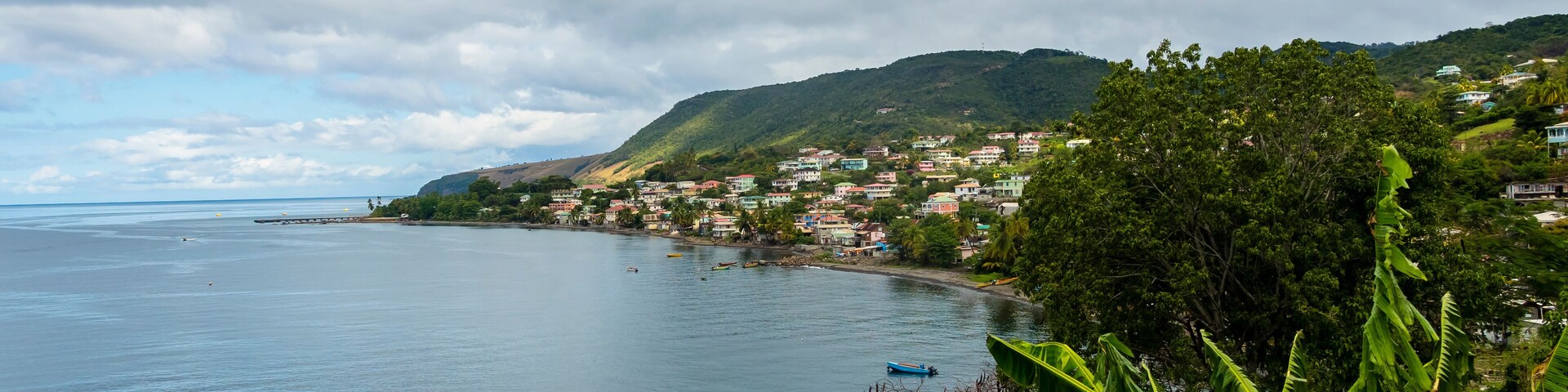 Karibik, kleine Antillen, Departement Guadeloupe, Dominica, Blick auf Saint Joseph