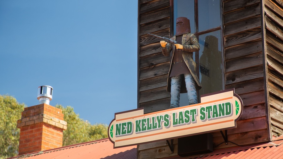 Glenrowan featuring signage