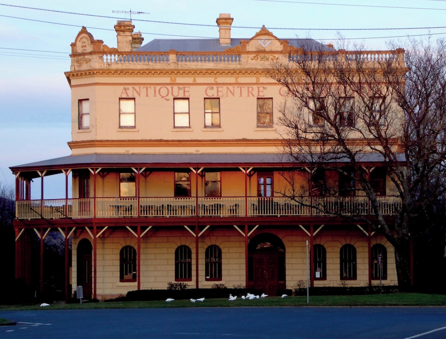 This town is in the geographical centre of Victoria and its various eras of history are evident everywhere.
