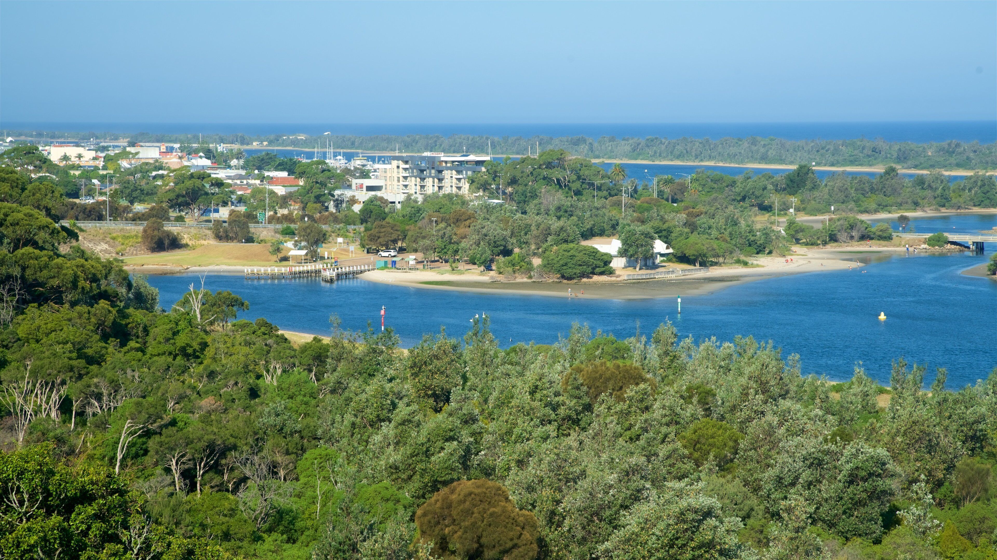 Kalimna which includes a river or creek and landscape views