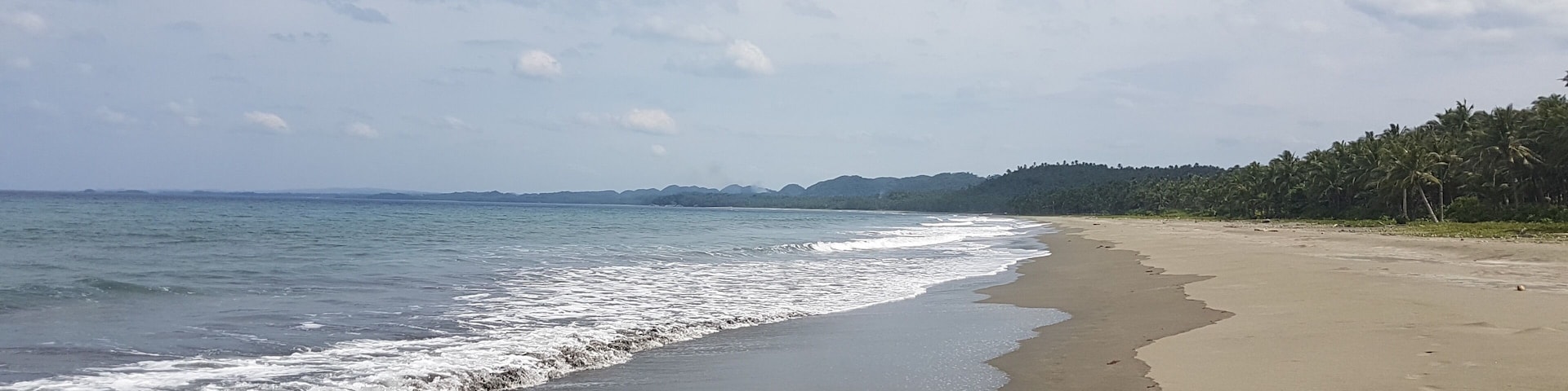The Amazing island of Eastern Samar Philippines, if you are looking for an adventure then it will not disappoint you, with such friendly locals you will have a fantastic time.