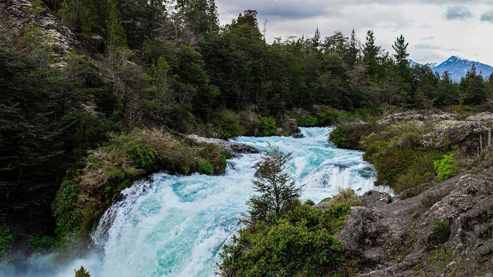 cascada del truful truful region de la araucania Chile