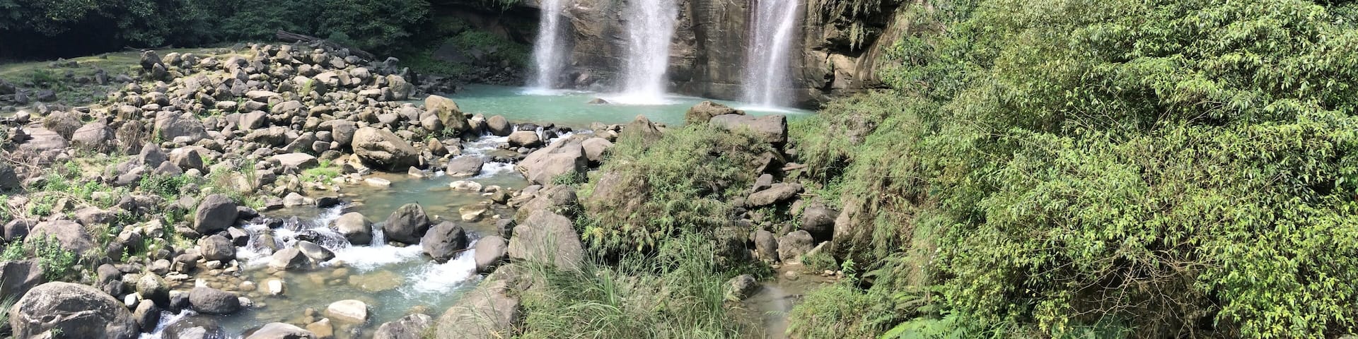 Spectacular view of Qinglong Waterfall in Taiji Canyon.