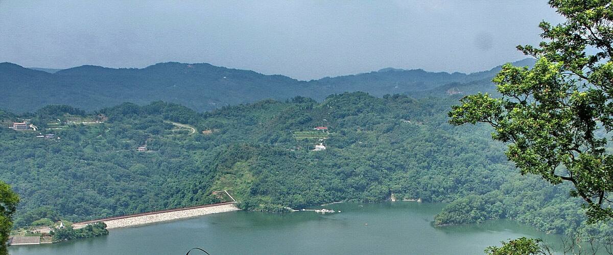 鯉魚潭水壩 Liyutan Dam