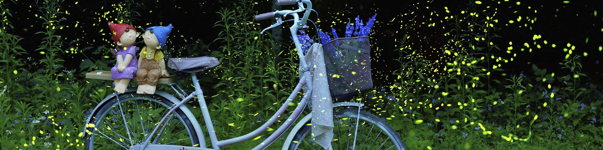 Firefly at the night in the Zhuolan Miaoli