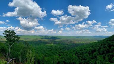Lookout right above the Keown Falls. Gorgeous views!
