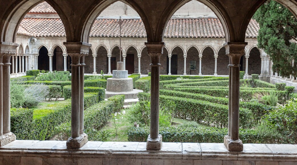 Arles de Tec