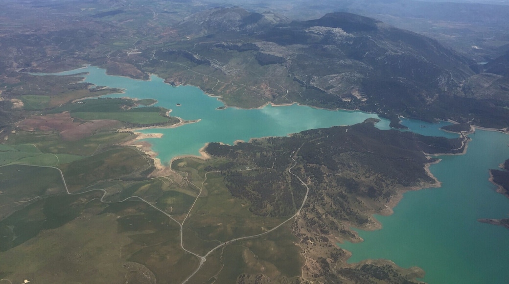 Looking over the view of Ardales near Malaga. This beautiful white-stoned village is popular summy get-away among local Andalucians but almost unheard of outside of Spain. #Merch #LifeAtExpedia