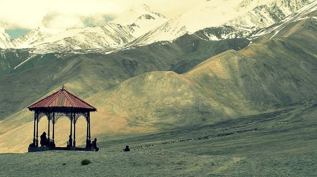 Travelling to Ladakh really helped me to change my perspective about photography.
Photography has always helped me to observe and understand the world better. I believe one is never perfect at something which is why I'm always ready for challenges and learnings and improve.
#BvSCrete