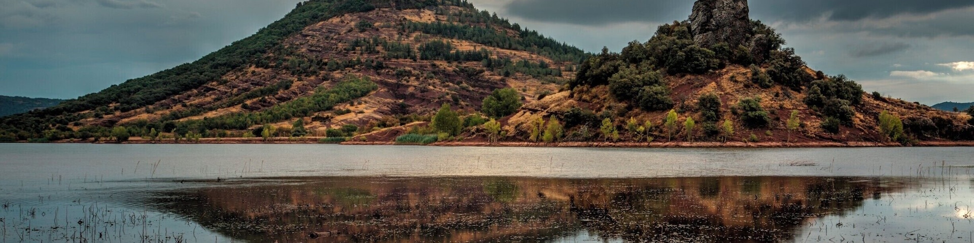 Morningview on Lac Du Salagou, Octon, Herault, France