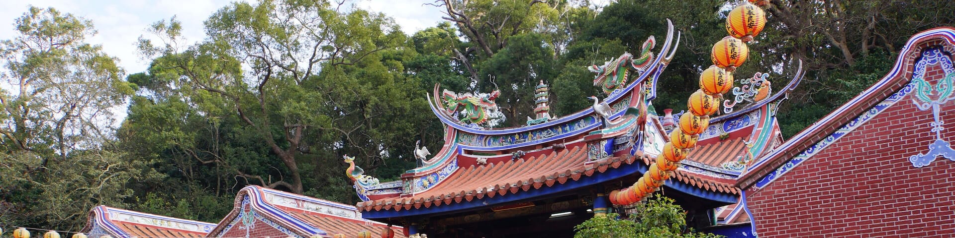 Tiger Mountain Temple 虎山岩