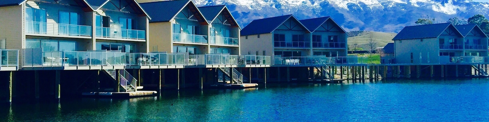 Stay at this hotel whilst visiting Wanaka. It has beautiful surroundings and lots of wineries nearby