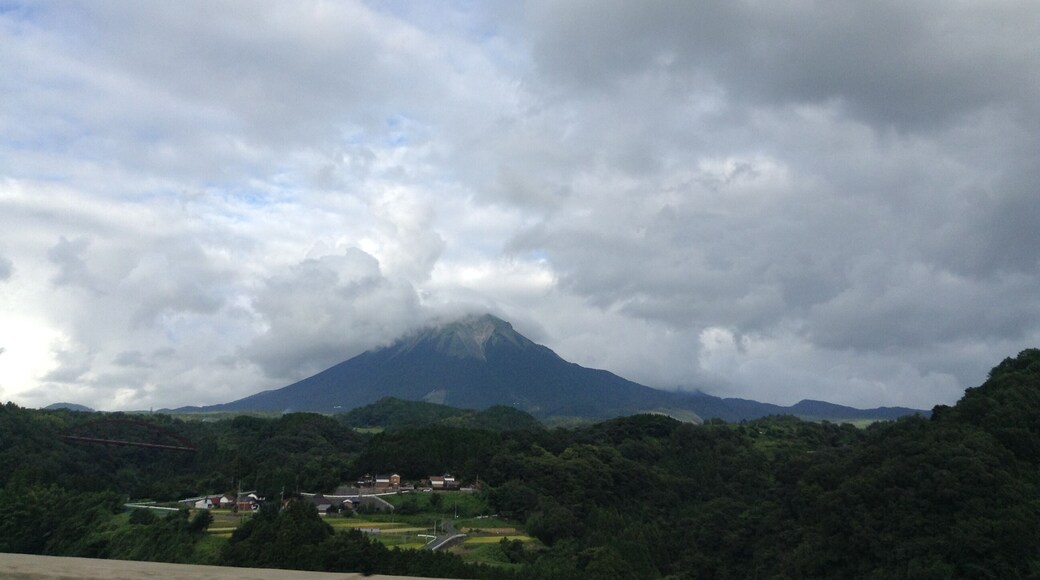 Kanayadani, Hoki, Saihaku District, Tottori Prefecture 689-4213, Japan