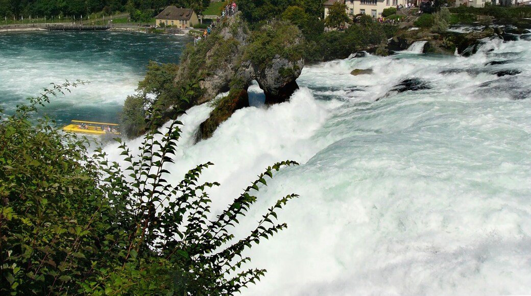 View from the upper visitors platform to the Rheinfall at castle Laufen, Laufen-Uhwiesen, Canton of Zürich, Switzerland
