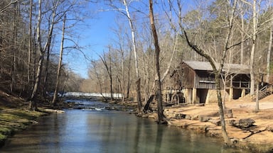 Visit Frugal Family Travelers blog to learn more about this great location, to receive the travel itinerary and to discover more great places like this:
Tannehill Ironworks Historical State Park
http://www.frugalfamilytravelers.blogspot.com/2016/02/4-outdoor-jewels-in-alabama.html
Follow us on:
Facebook: https://www.facebook.com/frugalfamilytravelers
Twitter: @FrugalFamTrav