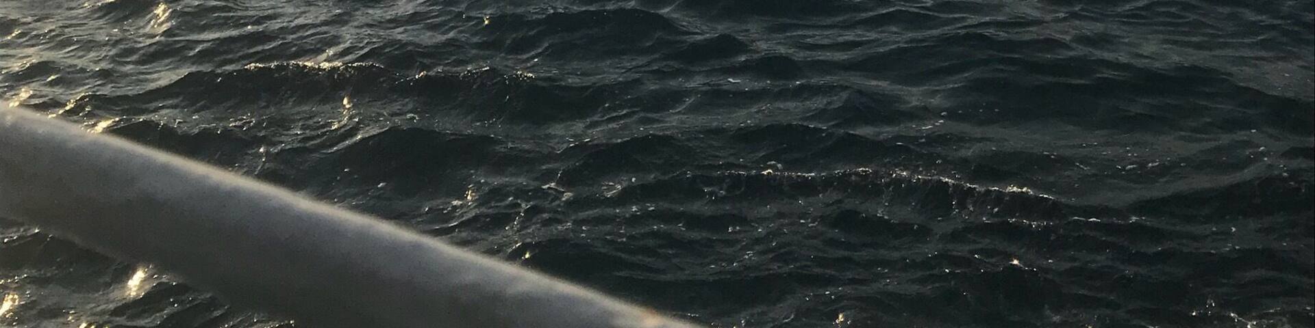 Between mountain and the sea.