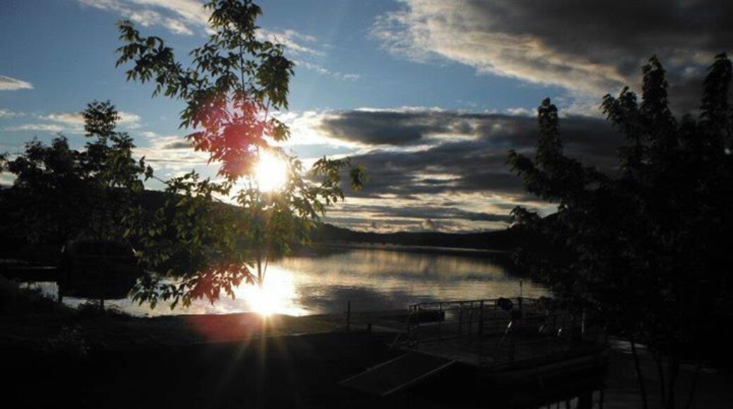 Located in tiny Mattawa, ON, this picturesque view is just down a slight hill from Valois' Motel & Restaurant. While I have not had the chance to eat or stay at Valois' (apparently they aren't very good anyway), I always make it a priority to stop and check out the view of the Ottawa River.