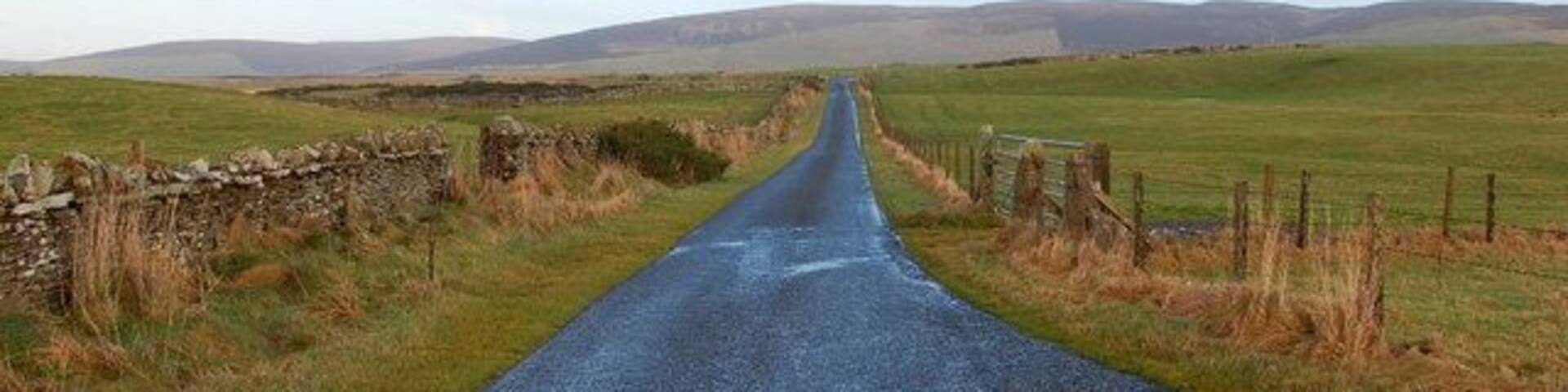 Lane from Hindatoon Looking NE.