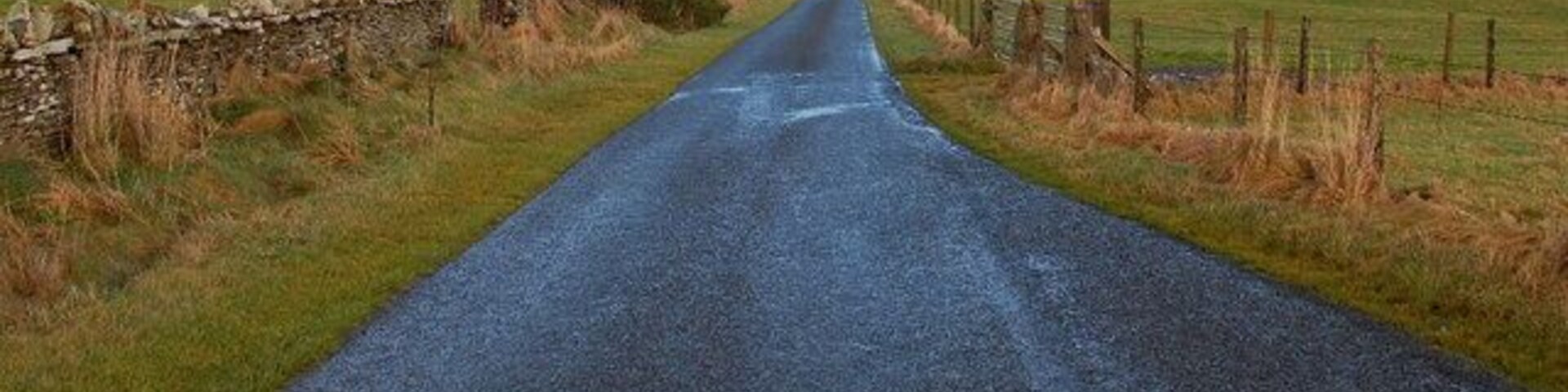Lane from Hindatoon Looking NE.