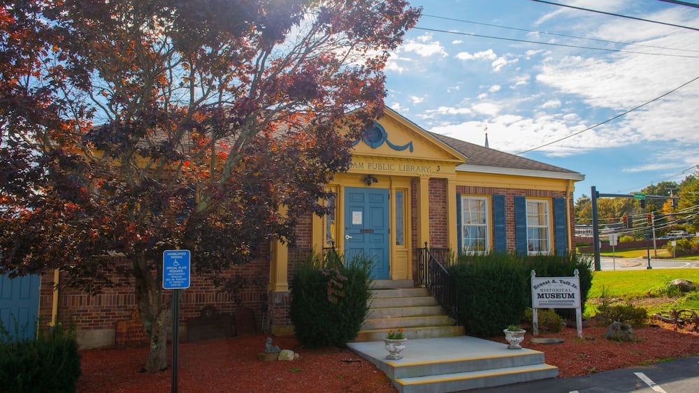 Ernest A. Taft Jr. Historical Museum in historic town center of Bellingham, Norfolk County, Massachusetts MA, USA. This build was Bellingham Public Library.