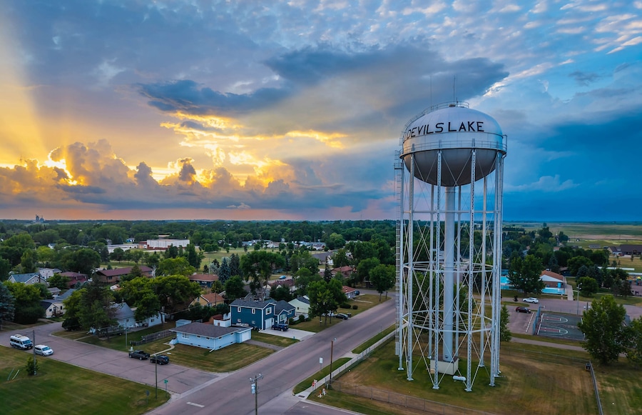 Scenic view of Devils Lake Water Tower at golden sunset light