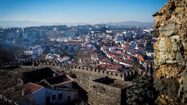 Visiting the #beautiful #medieval #town of #Braganza #Portugal
#Architecture #blue #Braganca #Castle #City #Cityscape #day #europe #historic #history #Minho #old #outdoors #photography #Rooftop #streetphotography #Travel #TravelPhotography #Traveling #View #Wall