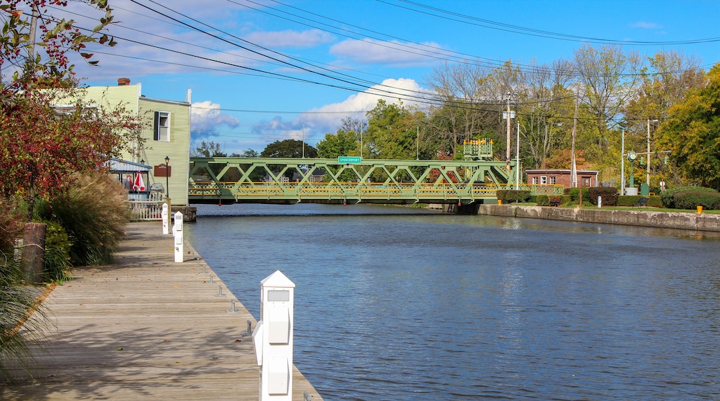 Liftbridge on the Erie Canal at Spencerport, NY