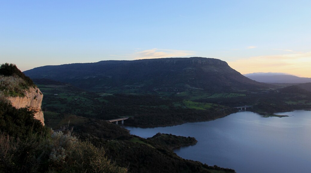 Villanova Monteleone - Monte Minerva da Monteleone Roccadoria