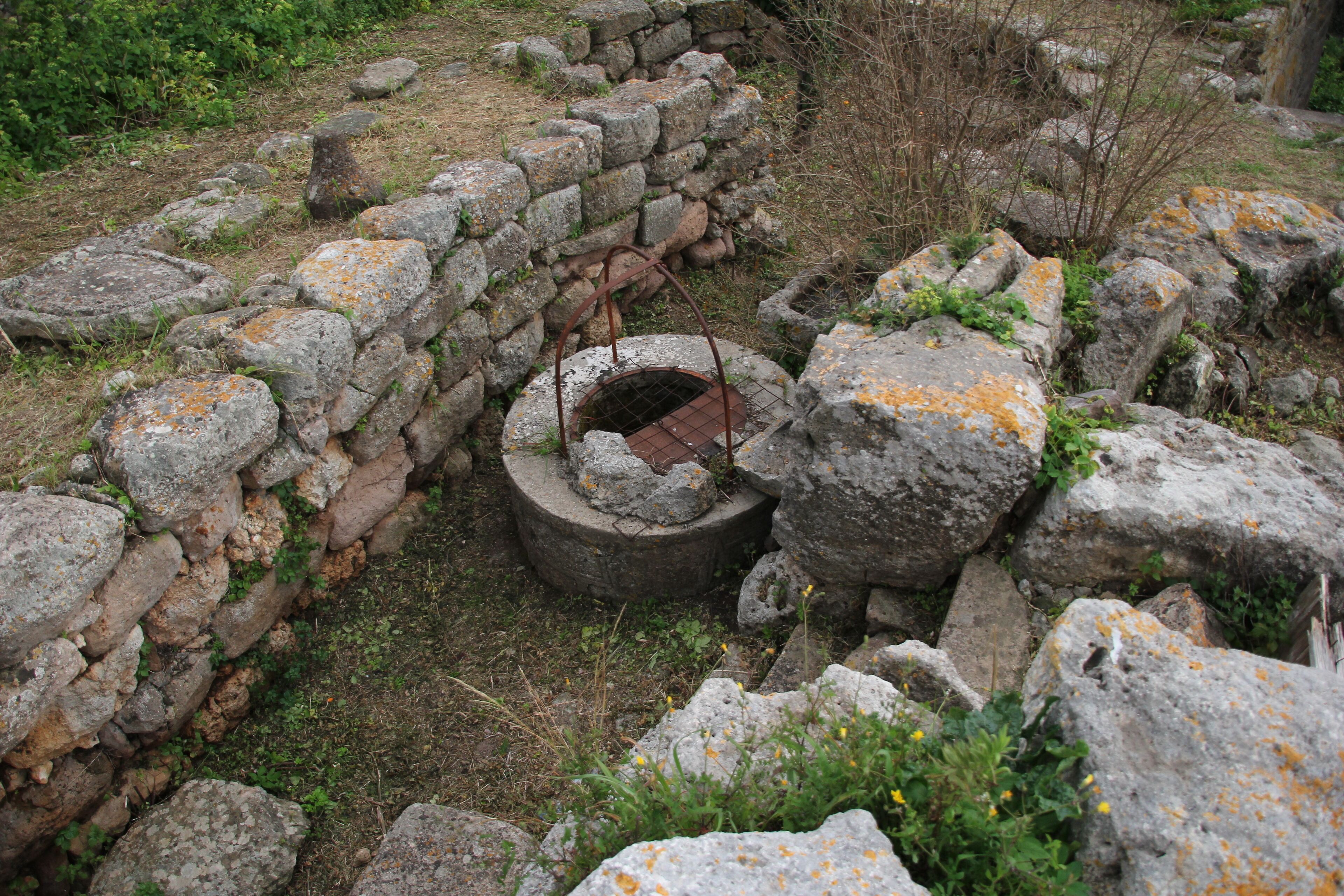 Uri, complesso nuragico di Santa Caterina