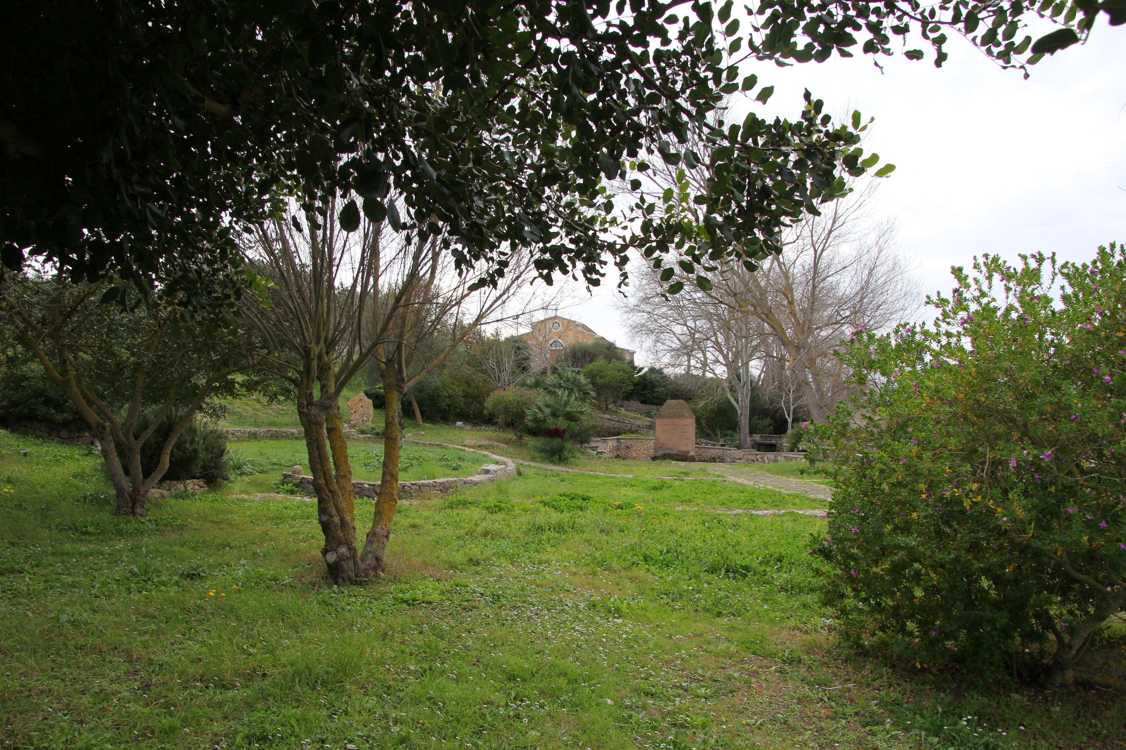 Olmedo - Chiesa campestre di Nostra Signora di Talia