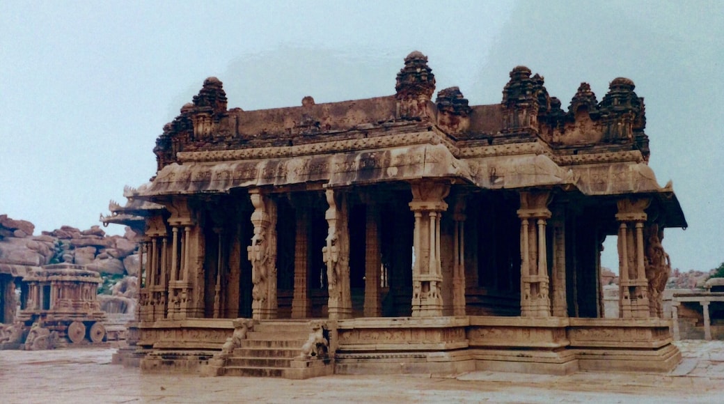 16th century' Vittala Temple. Outer pillars play musical notes.