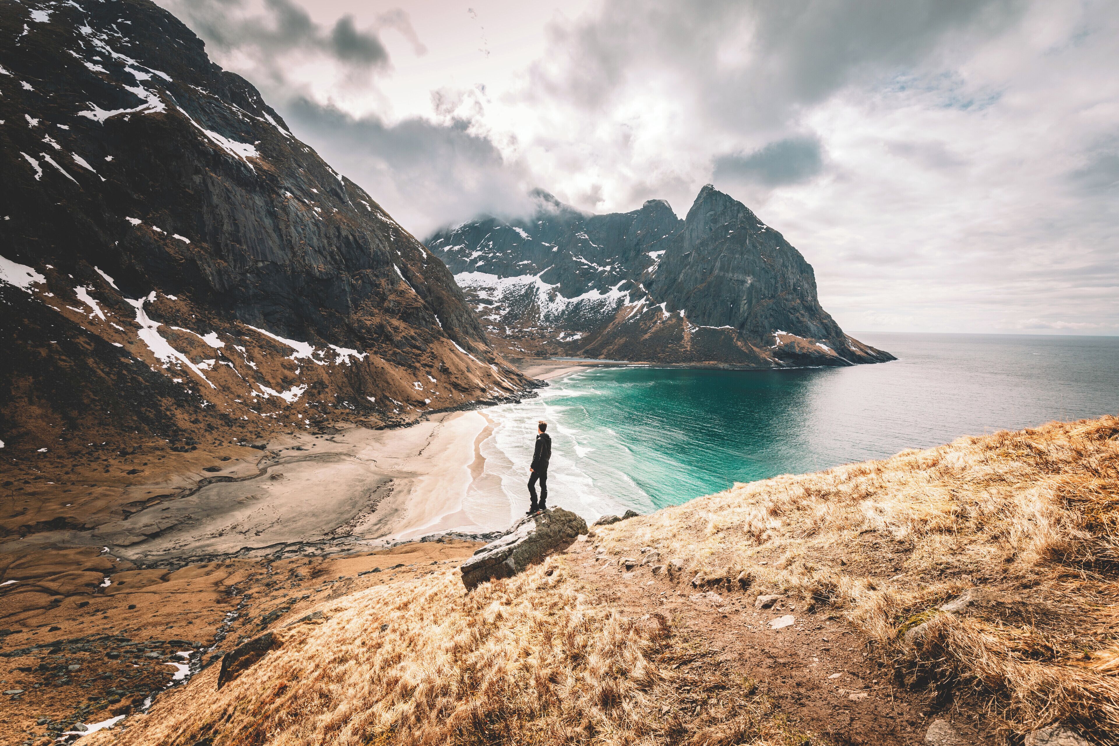 A classic hike, but worth every step. Kvalvika beach is one of the most beautiful places on the Lofoten.

#hiking #norway #landscape #lofoten #person #nature #beach #kvalvika #beachtips

Make sure you follow me on: https://www.facebook.com/ShotByCanipel/ https://www.instagram.com/canipel/