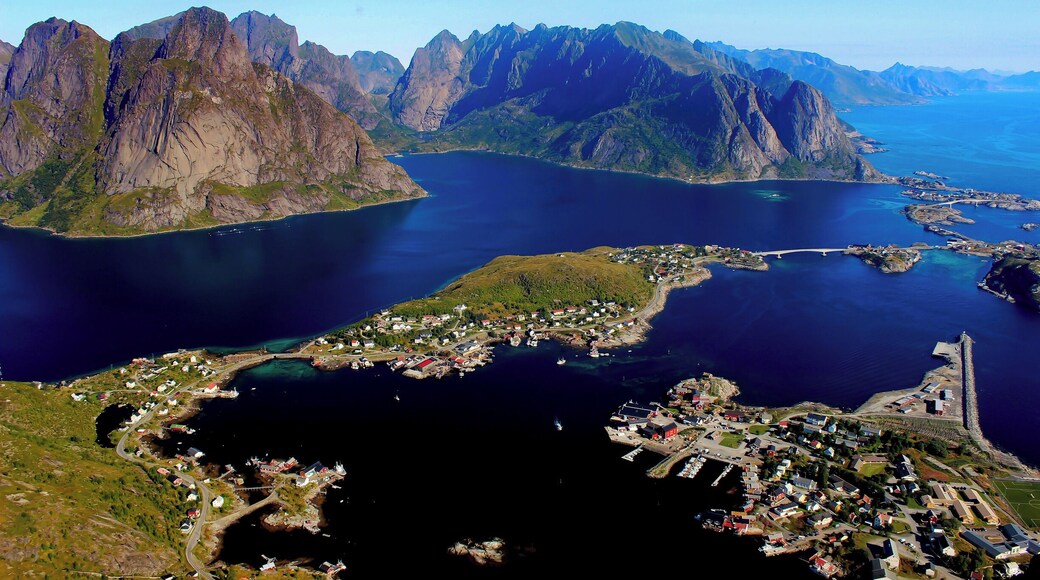 The rewarding view after the hike up the Reinebringen. Breathtaking!