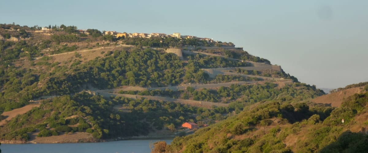 Panorama di Monteleone Roccadoria (Sassari)