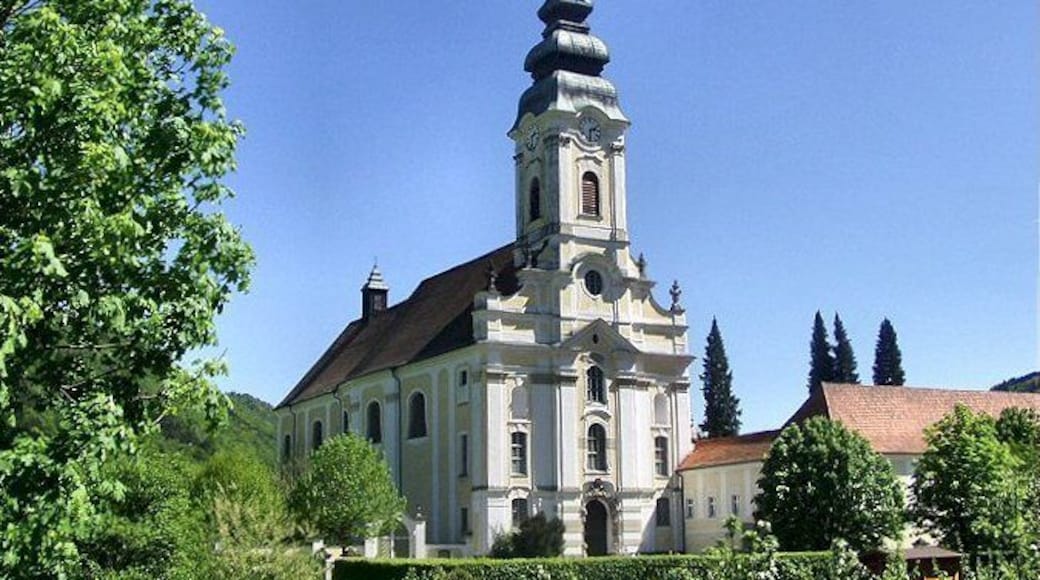 This media shows the protected monument with the number 111991 in Austria.