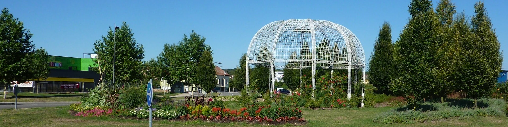 Rond Point Mégarama