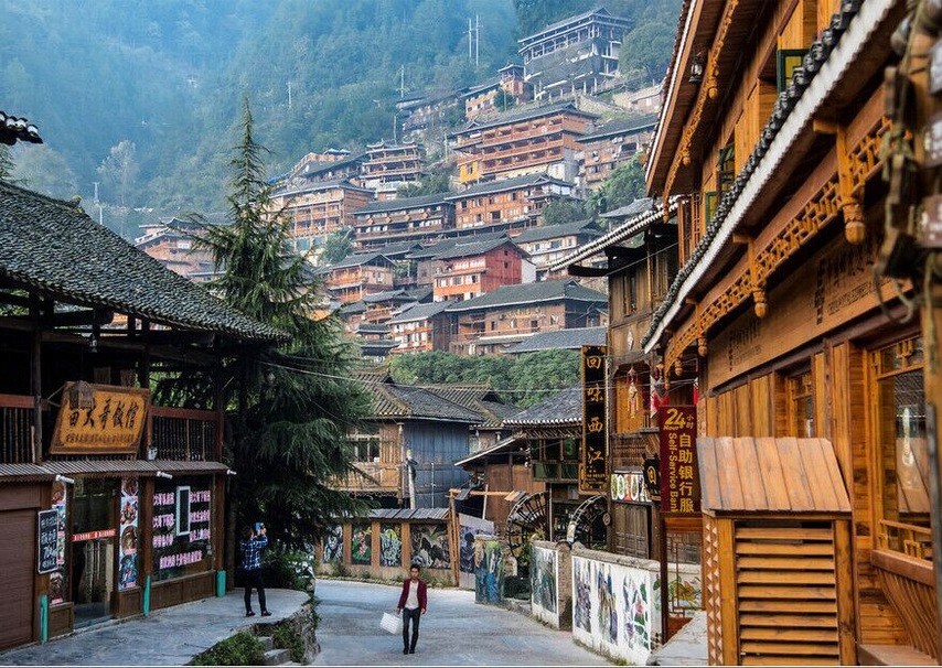 #Xijiang Qianhu Miao Village.
#西江千户苗寨
https://twitter.com/Beautifulgx