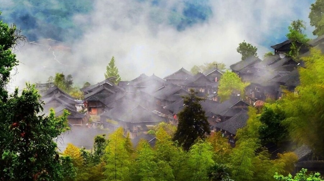 Basha Miao Village of Congjiang.
#芭莎苗寨.
https://twitter.com/Beautifulgx