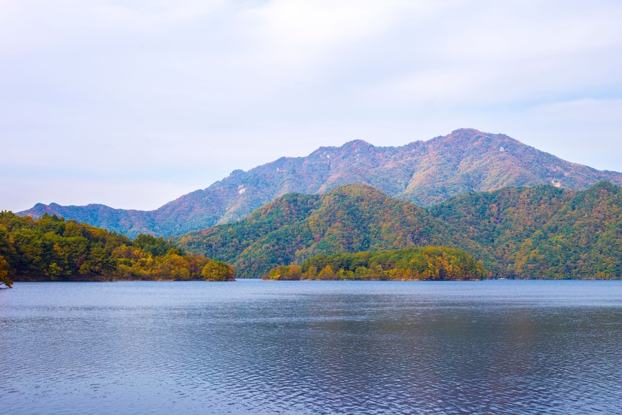 Autumn landscape of Lake Hoengseong in Hoeseong city, South Korea.; Shutterstock ID 1575365200; Purchase Order: -