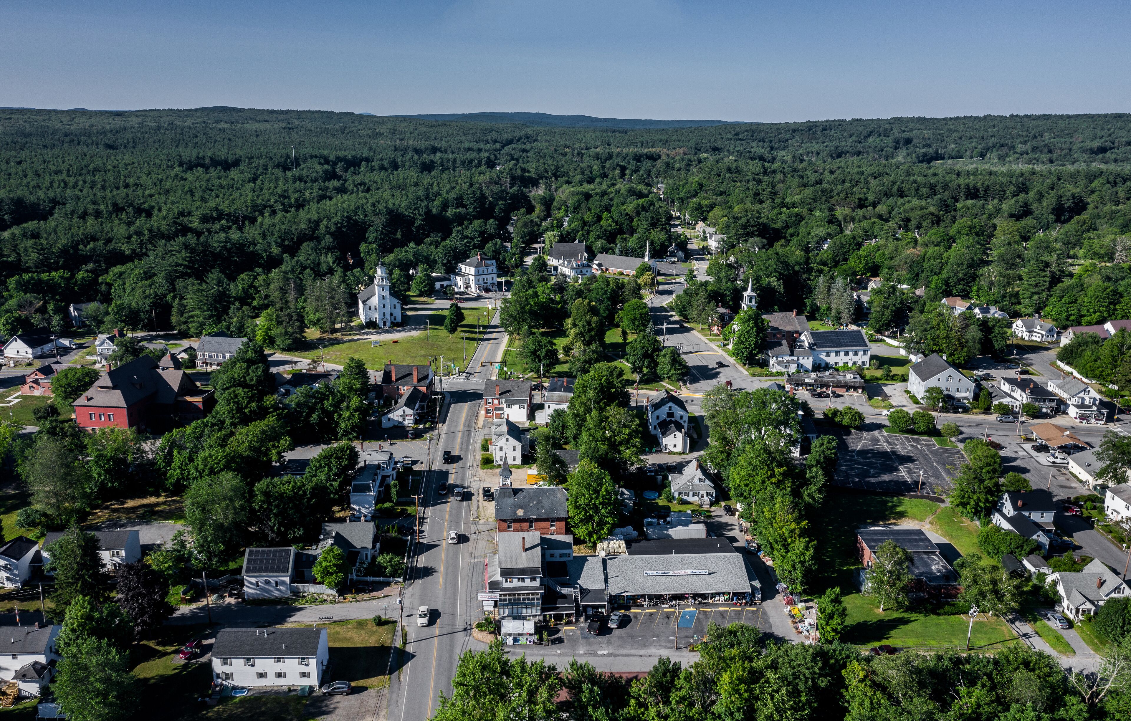 Aerial summer view of Townsend, Massachusetts 