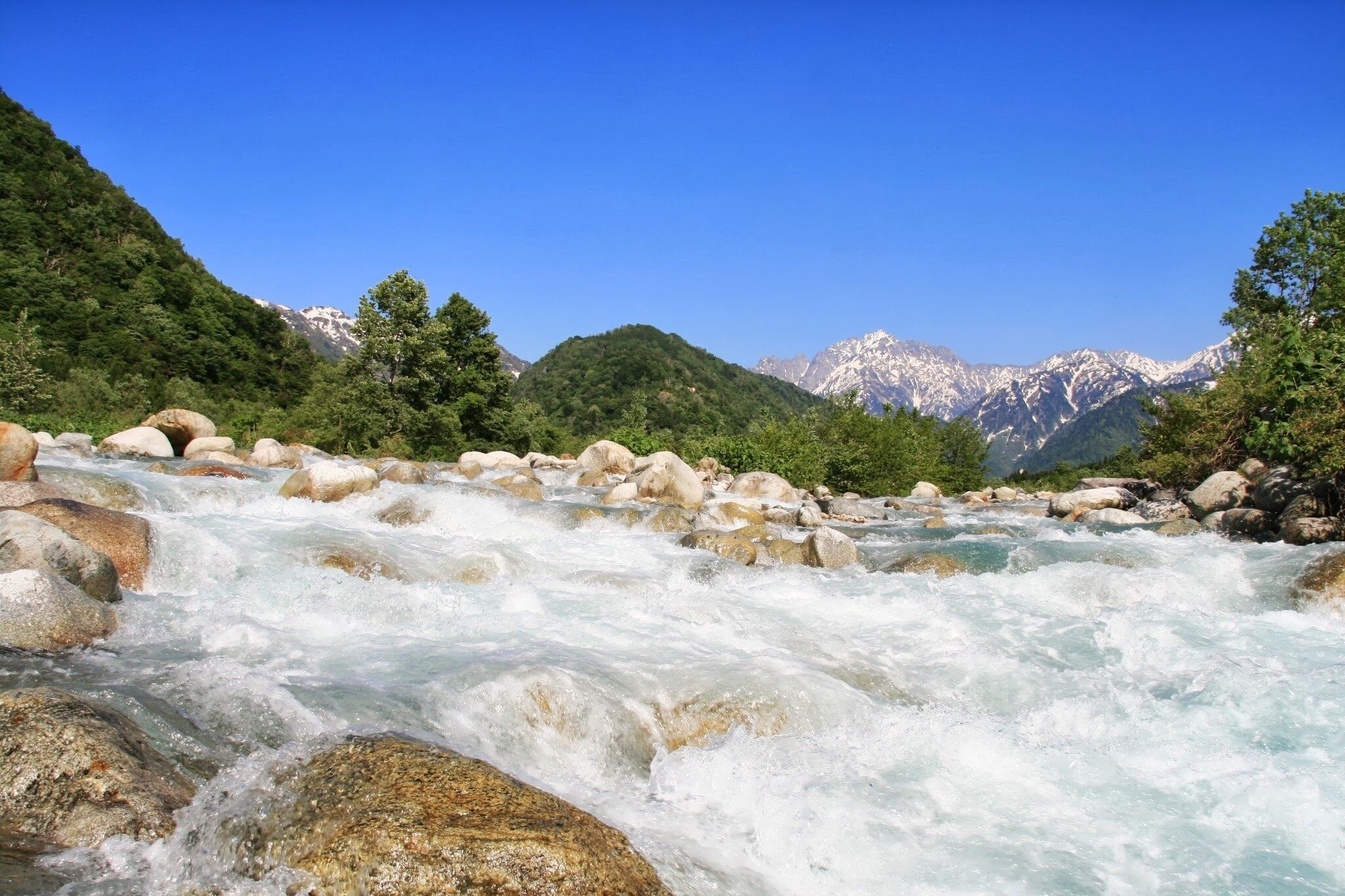 Yomogizawa, Kamiichi, Nakaniikawa District, Toyama Prefecture 930-0436, Japan