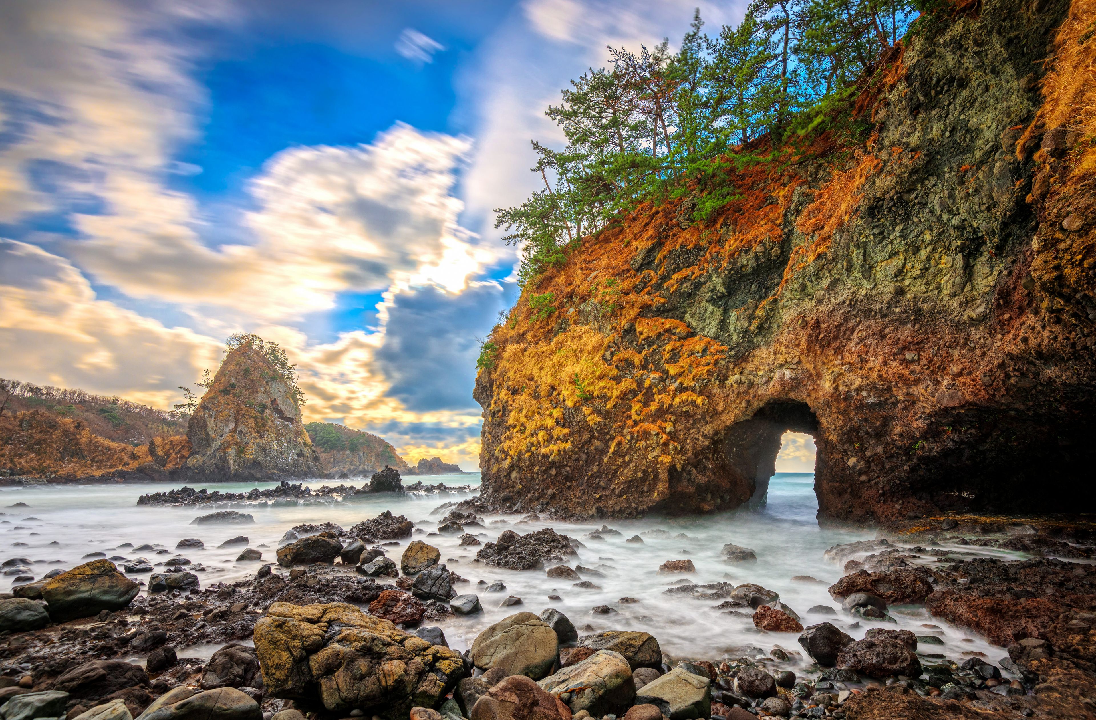 Ganmon Rock in Ishikawa Prefecture, Japan at dusk 716