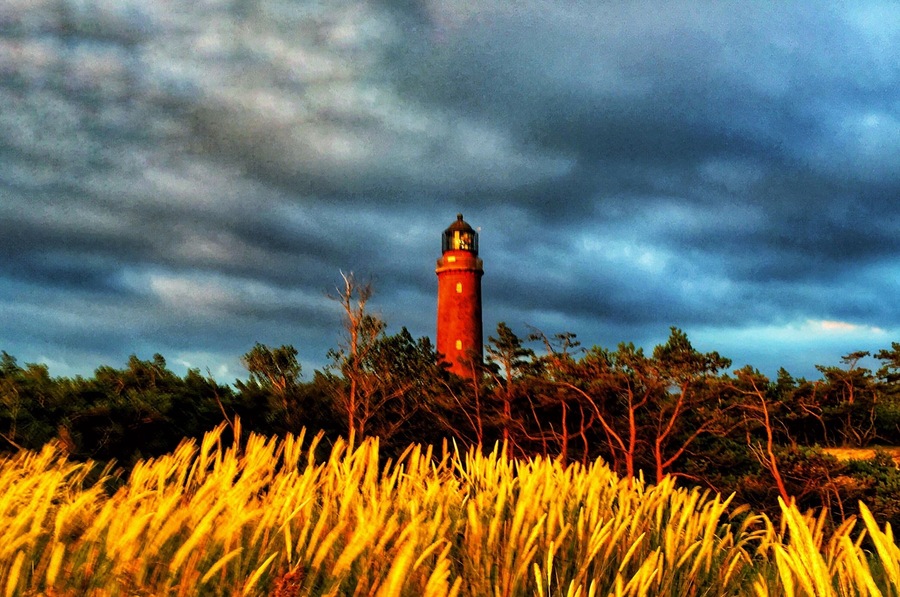 Light Haus Darsser yesterday. It was very windy and Flying sand. To reach there take a byck.
The Photo has been tacken by iPhone 6+